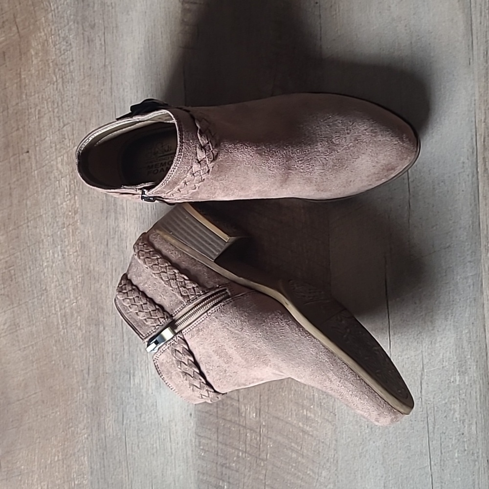 LifeStride Velocity Adriana Women's Ankle Boots